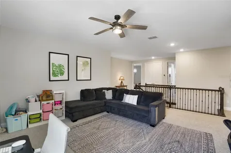 8414 Vivaro Isle Way Windermere FL 34786