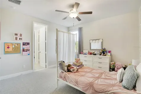 8414 Vivaro Isle Way Windermere FL 34786
