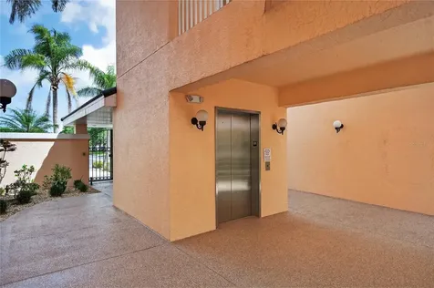 1421 Gondola Park Drive Venice FL 34292