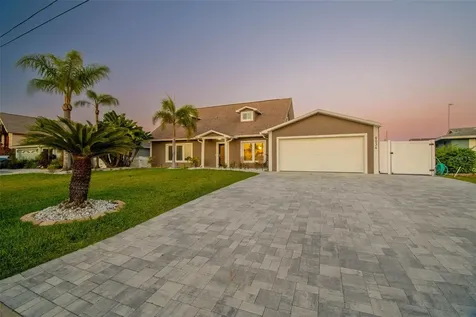 8034 Brighton Drive Port Richey FL 34668