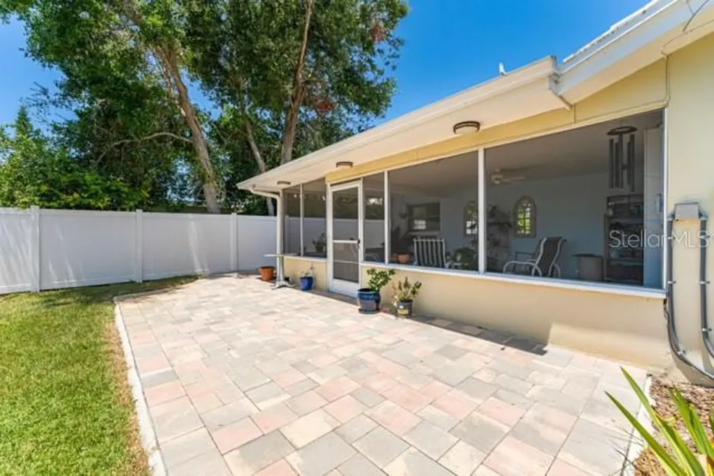 13940 Joyce Drive Largo FL 33774