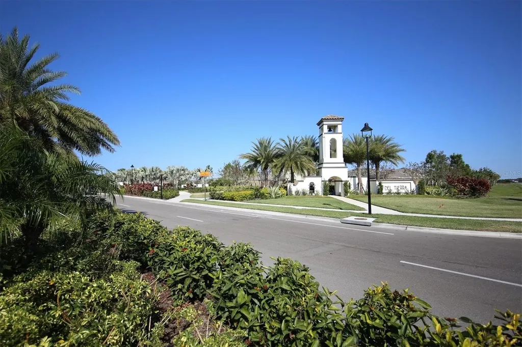 153 Tierra Verde Way Bradenton FL 34212