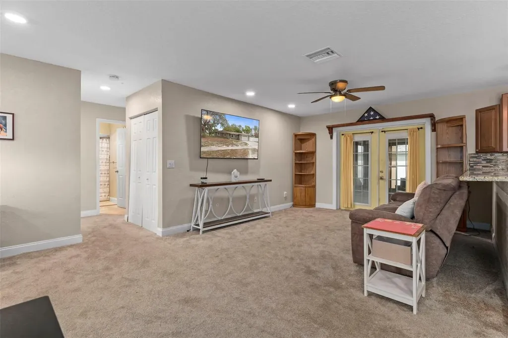7367 Gates Circle Spring Hill FL 34606