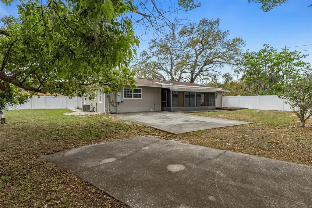 7367 Gates Circle Spring Hill FL 34606
