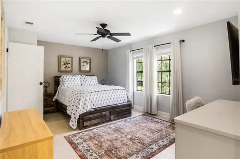 1515 Bayshore Boulevard Dunedin FL 34698