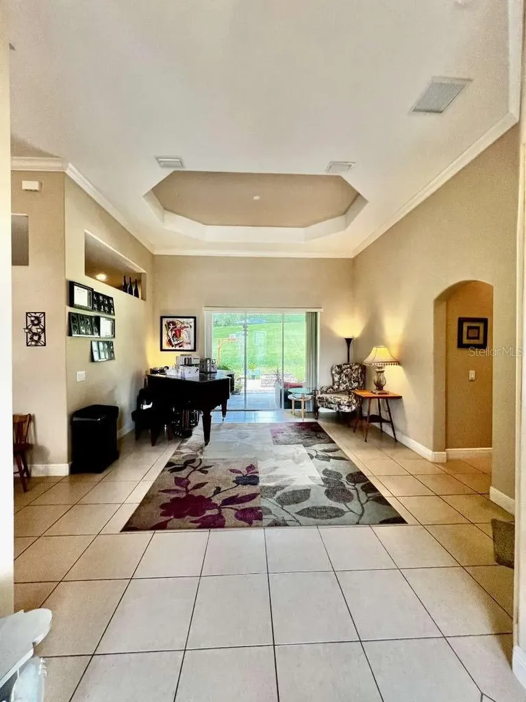 16325 Magnolia Bluff Drive Montverde FL 34756