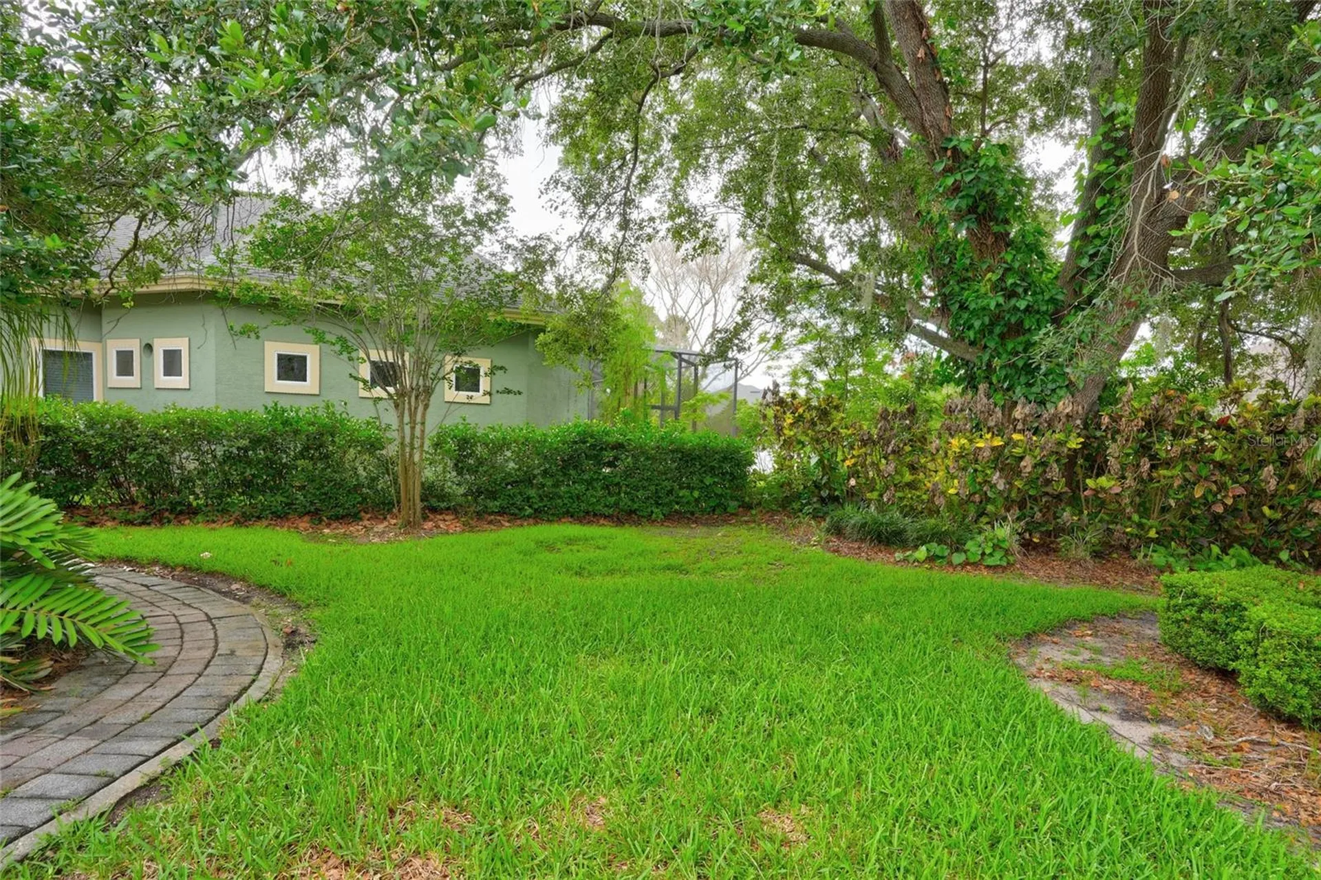 9480 Waterford Oaks Drive Winter Haven FL 33884