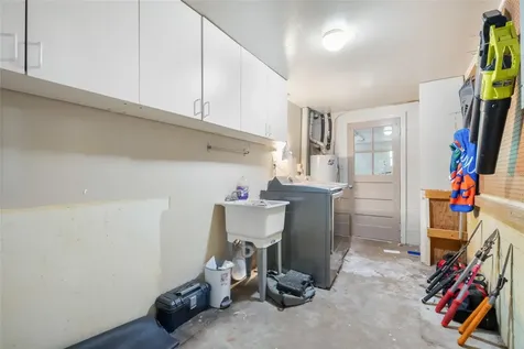 2034 NW 8th Place Gainesville FL 32603