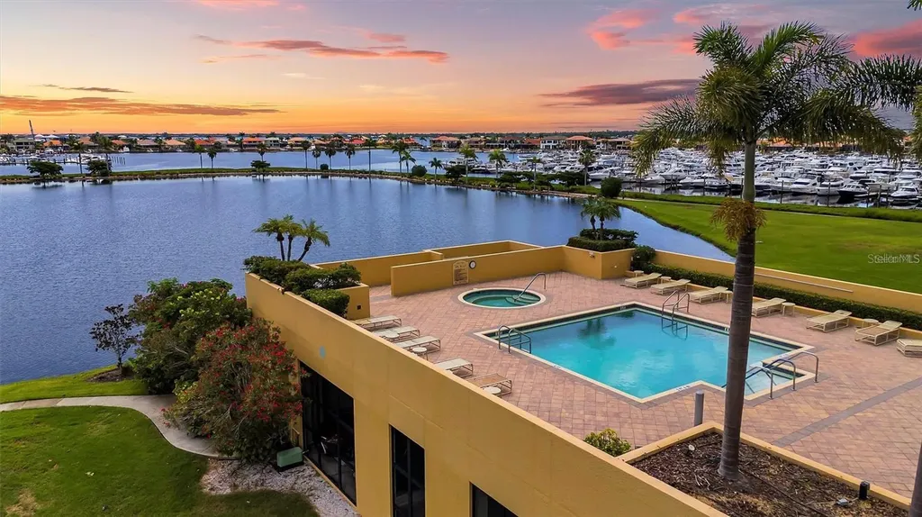 130 Riviera Dunes Way Palmetto FL 34221