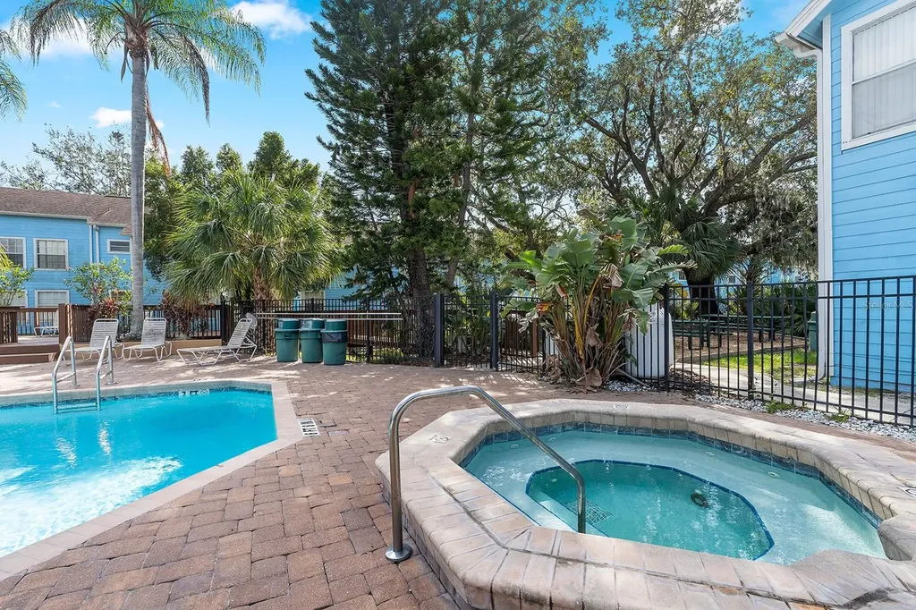 2735 N Poinciana Boulevard Kissimmee FL 34746
