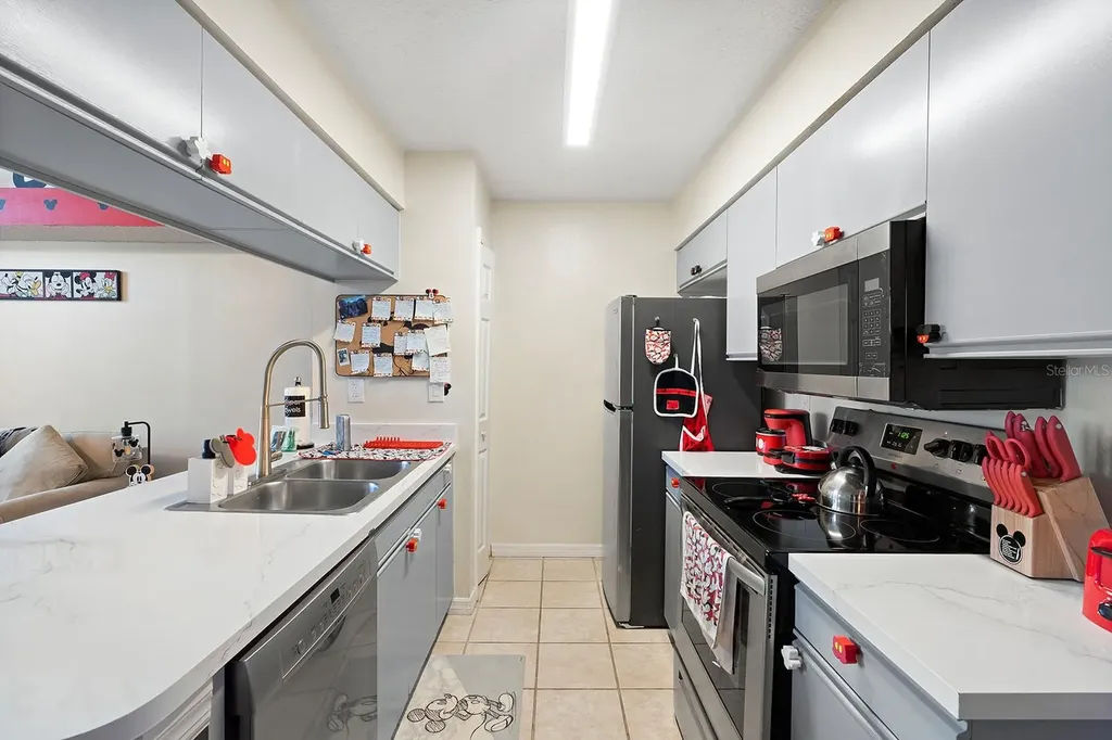 2735 N Poinciana Boulevard Kissimmee FL 34746
