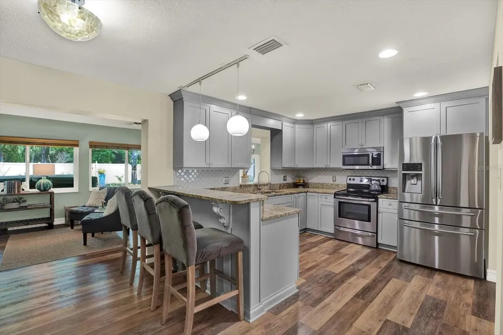 2107 W Kyra Drive Tampa FL 33612