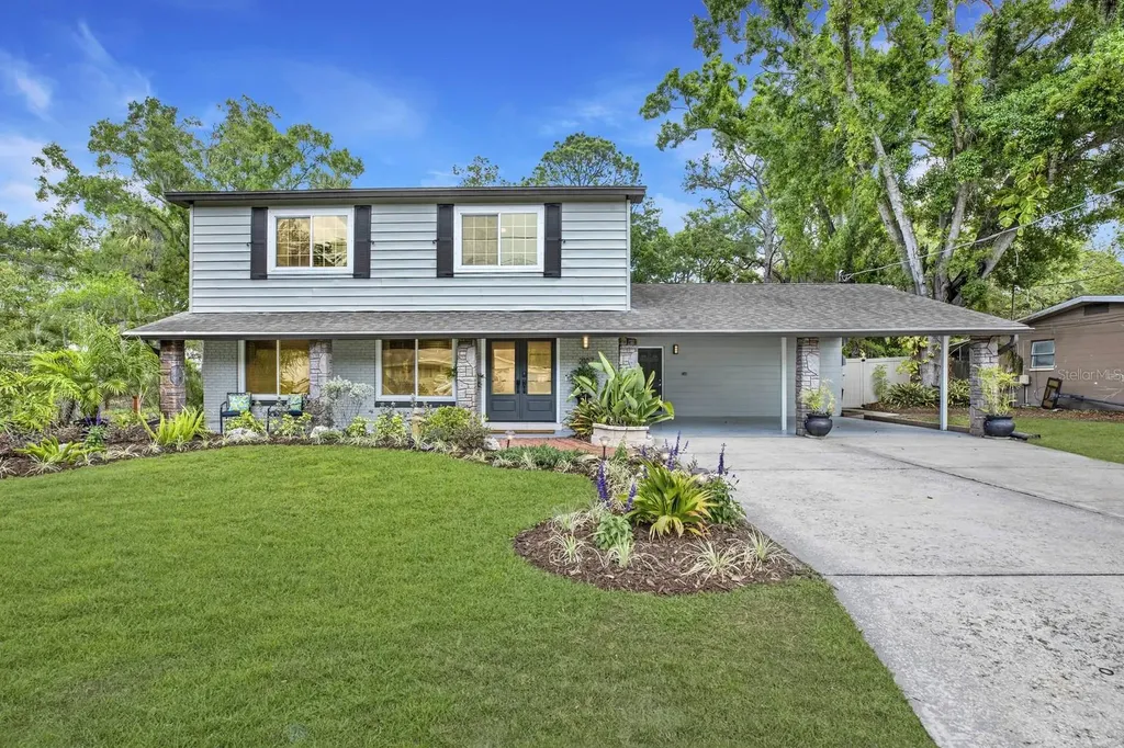 2107 W Kyra Drive Tampa FL 33612