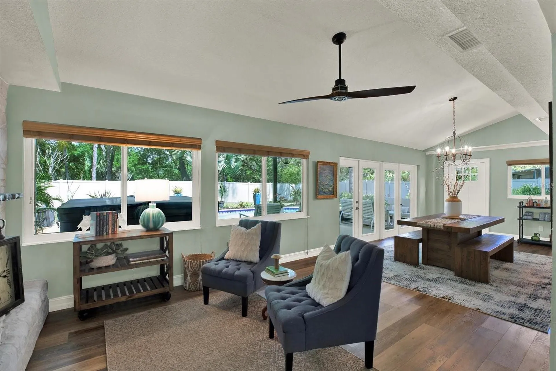 2107 W Kyra Drive Tampa FL 33612