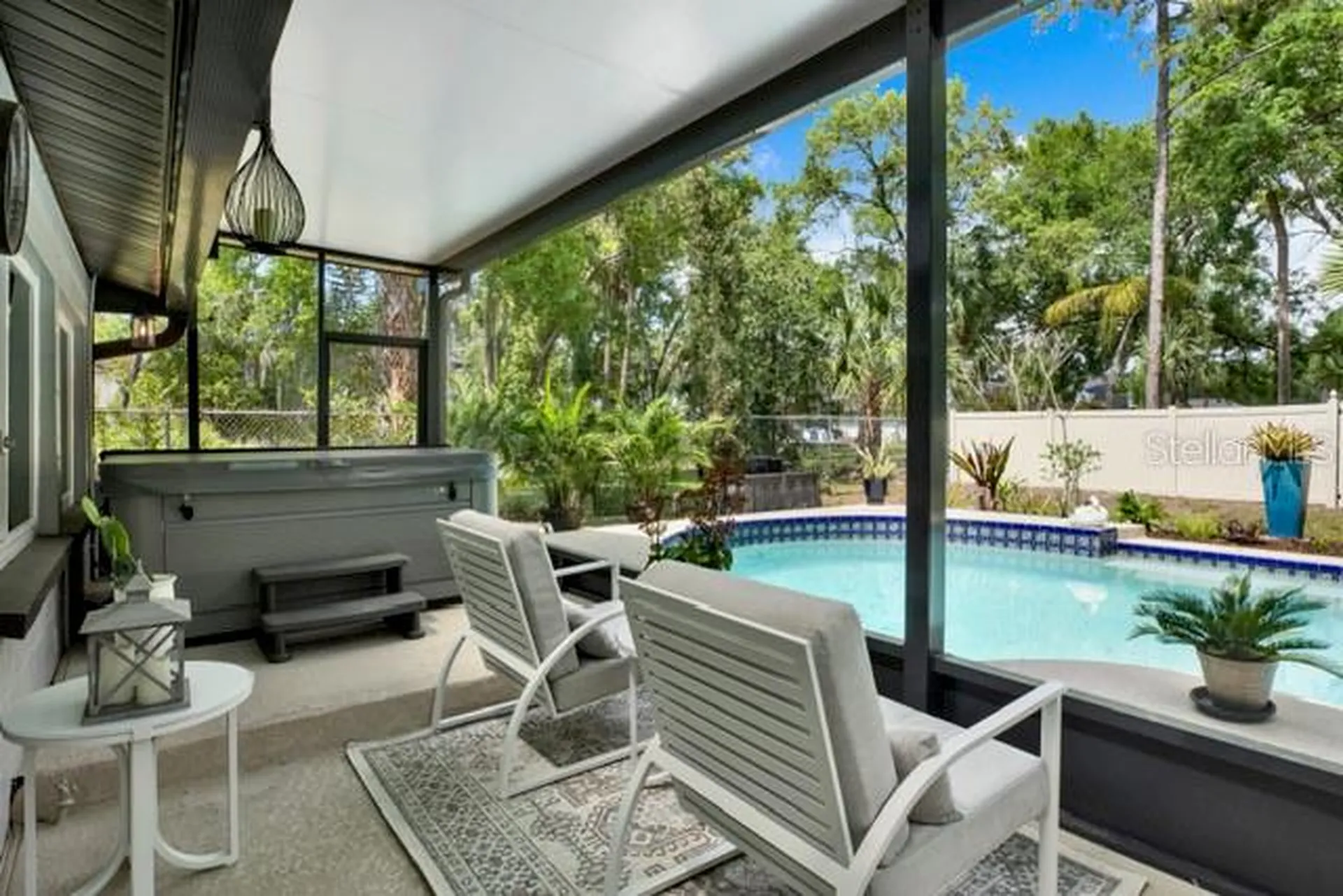 2107 W Kyra Drive Tampa FL 33612