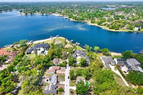 2107 W Kyra Drive Tampa FL 33612