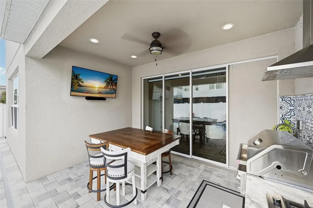 2385 Dammar Street Orlando FL 32824