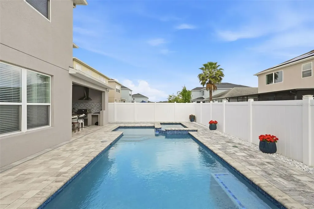 2385 Dammar Street Orlando FL 32824