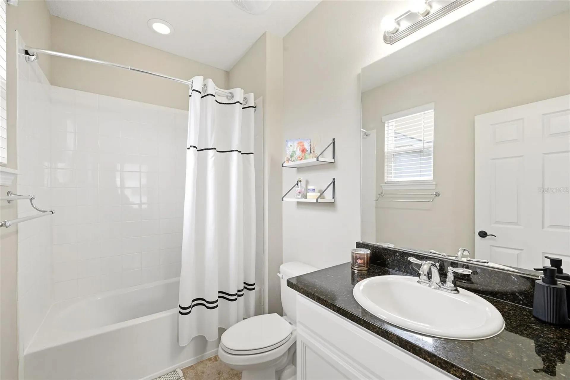 2385 Dammar Street Orlando FL 32824