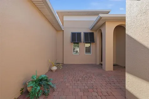 3461 Fallbrook Drive Poinciana FL 34759