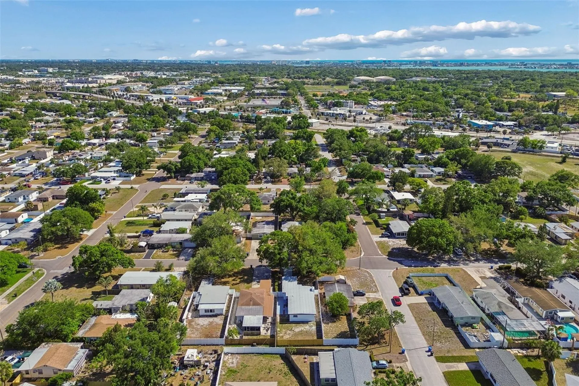 7439 37th Avenue N St Petersburg FL 33710
