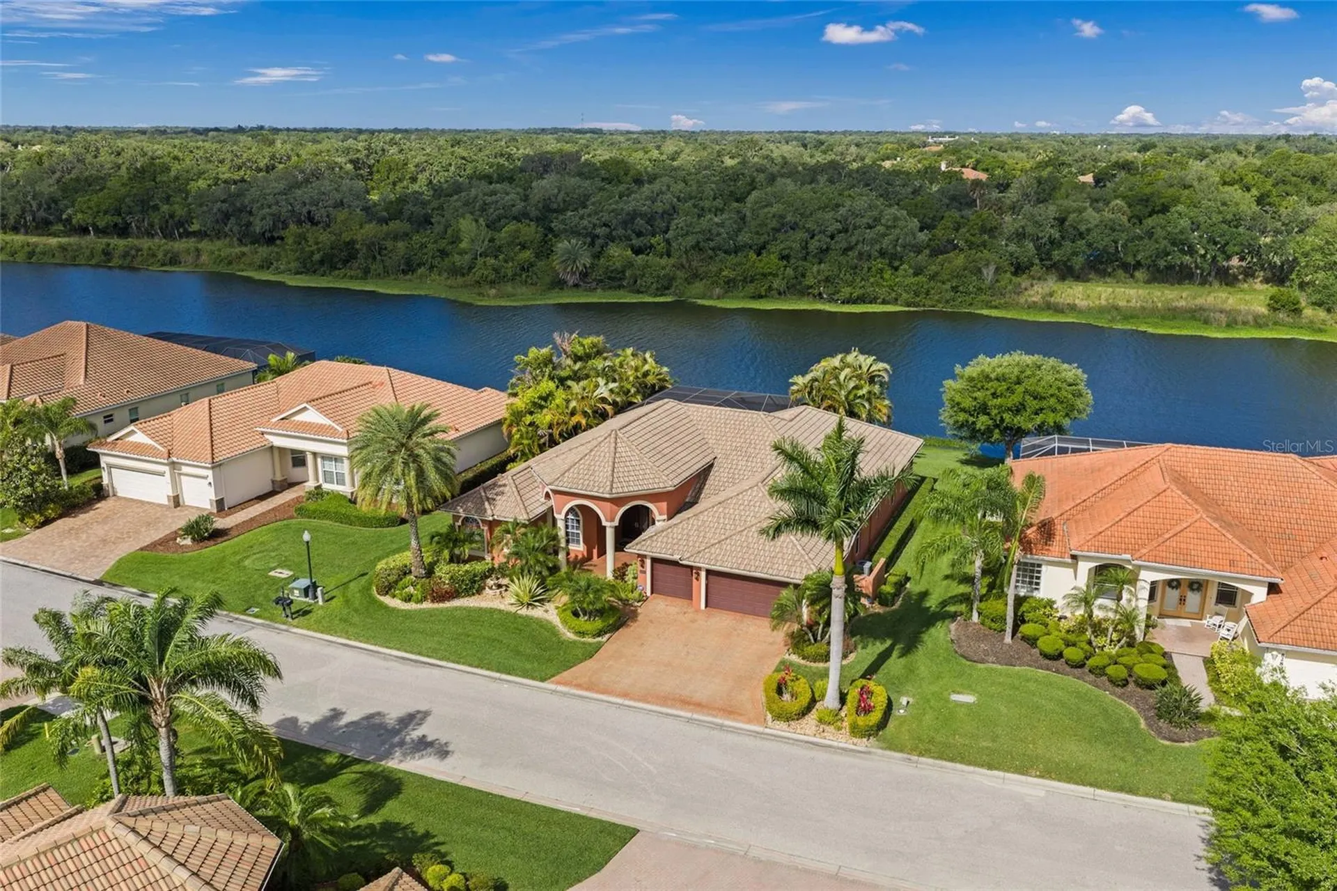 8282 Barton Farms Boulevard Sarasota FL 34240