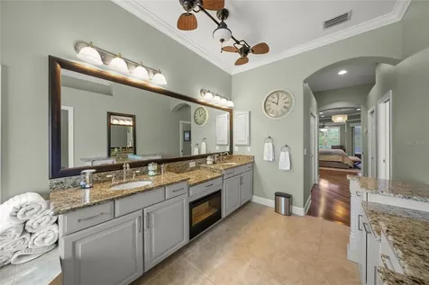 8282 Barton Farms Boulevard Sarasota FL 34240