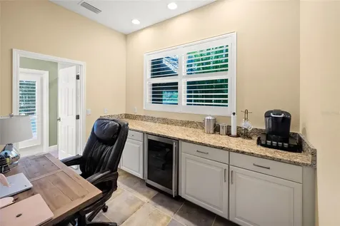 8282 Barton Farms Boulevard Sarasota FL 34240