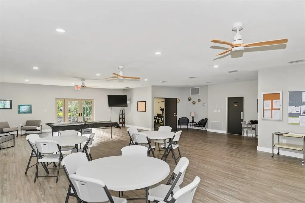4160 Fruitville Road Sarasota FL 34232
