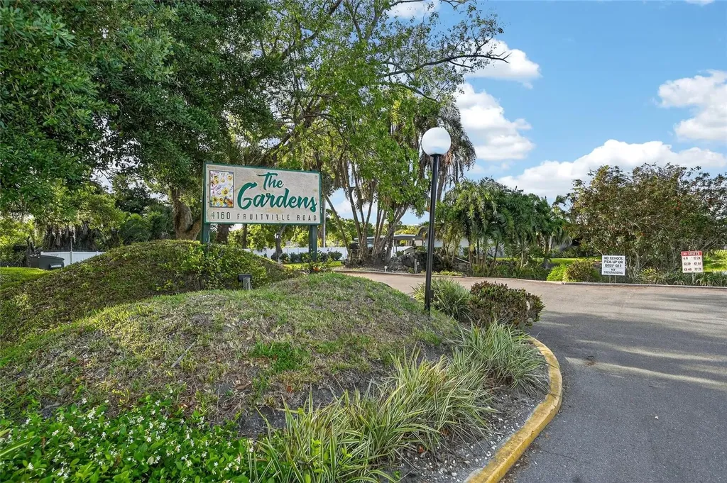 4160 Fruitville Road Sarasota FL 34232