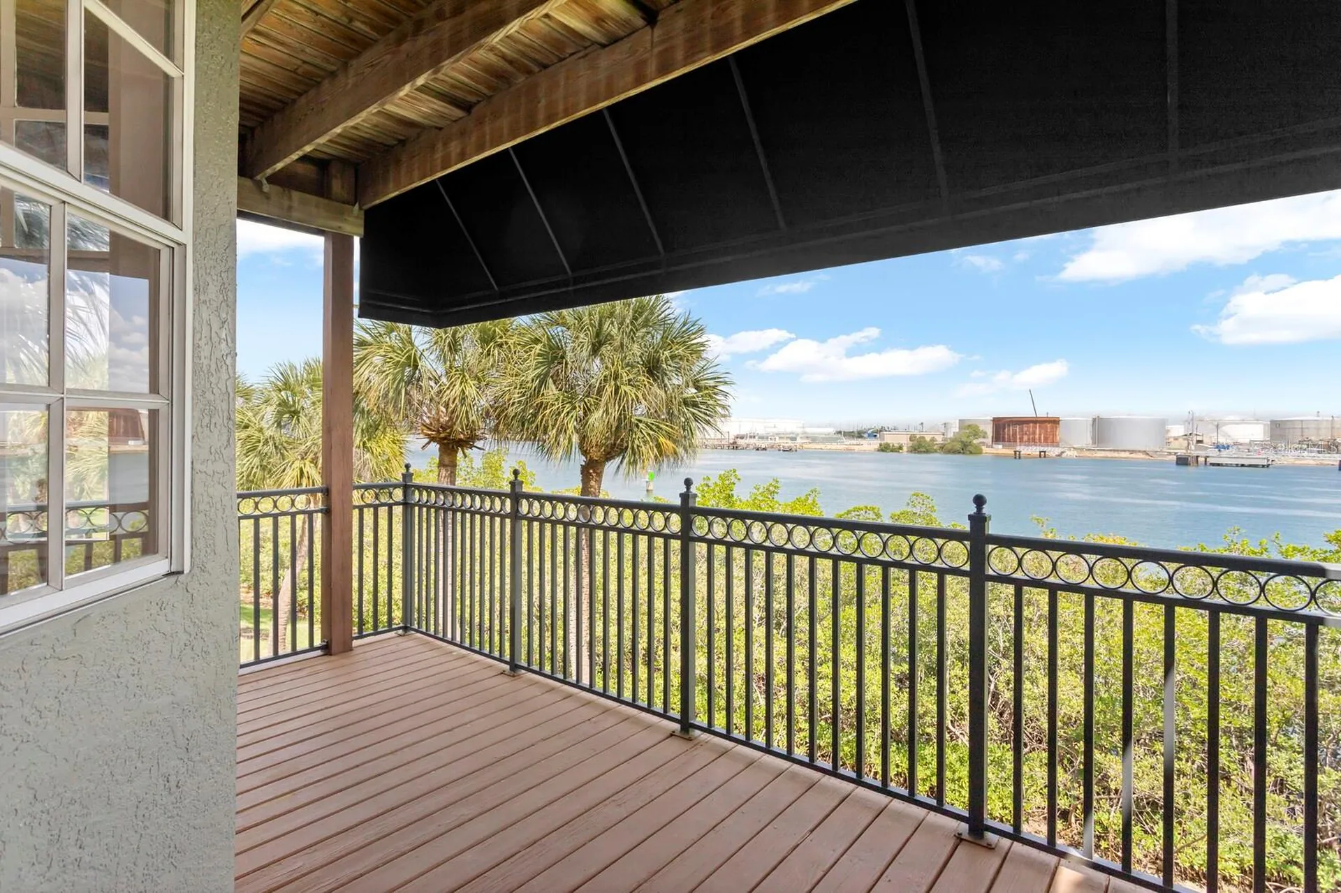 1450 Harbour Walk Road Tampa FL 33602