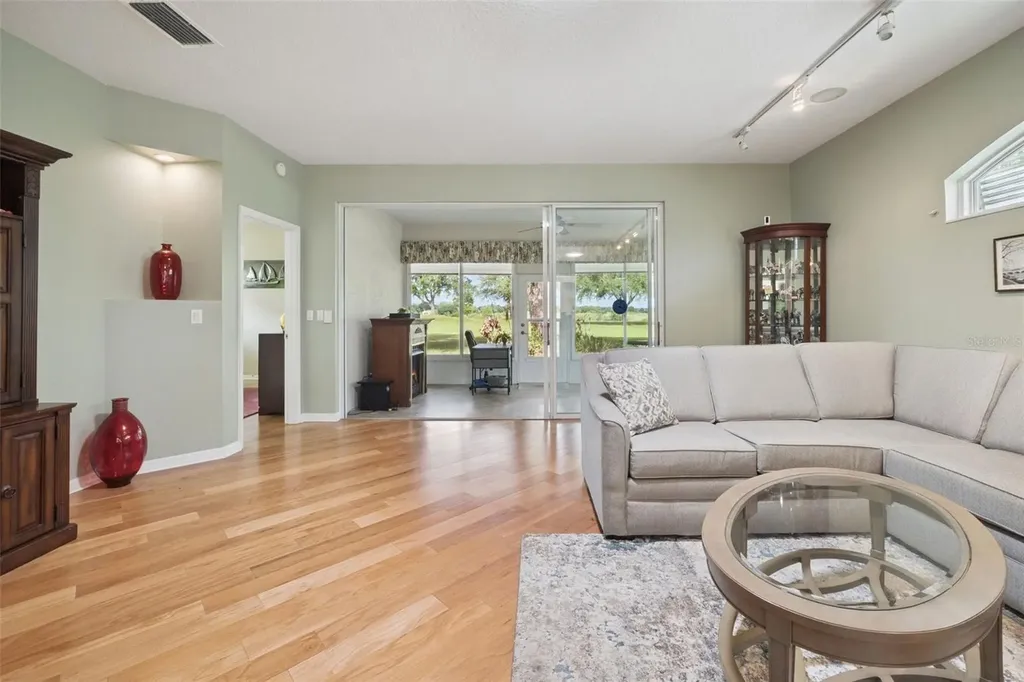21733 Royal St Georges Lane Leesburg FL 34748