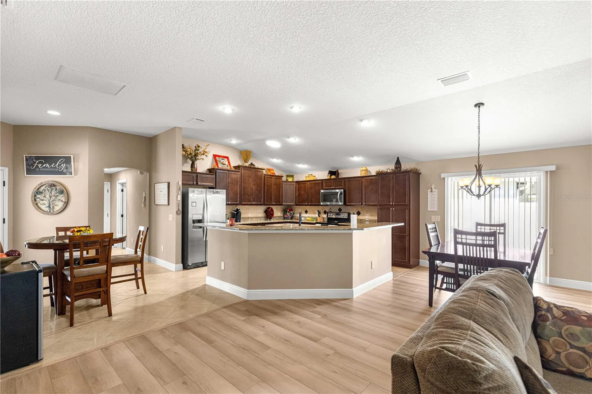 2859 Resmondo Road The Villages FL 32163