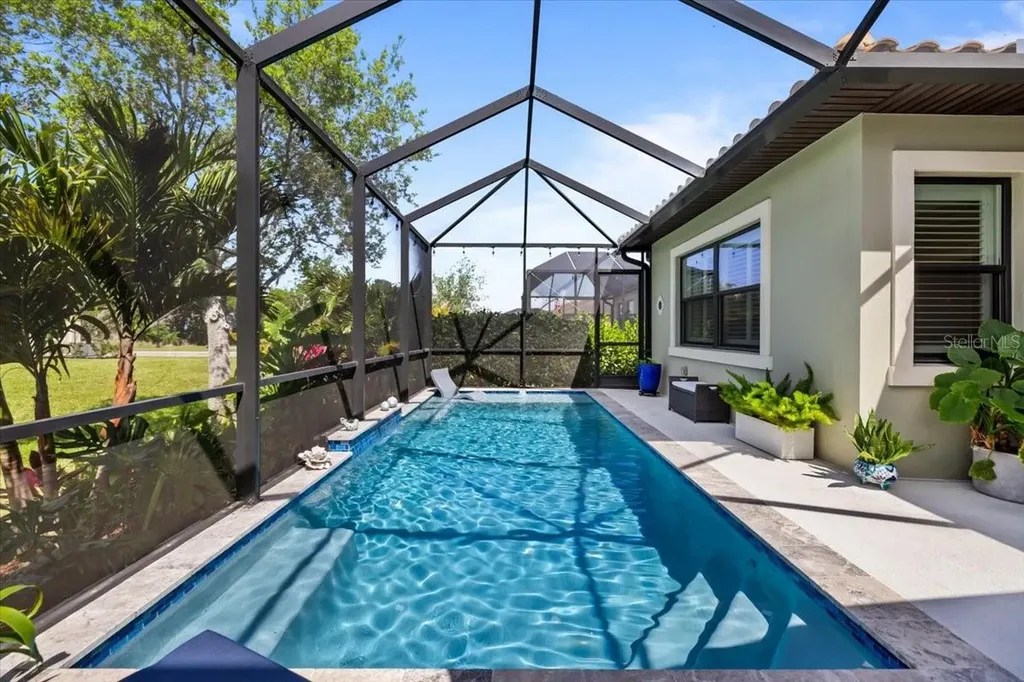 2214 5th Street E Palmetto FL 34221