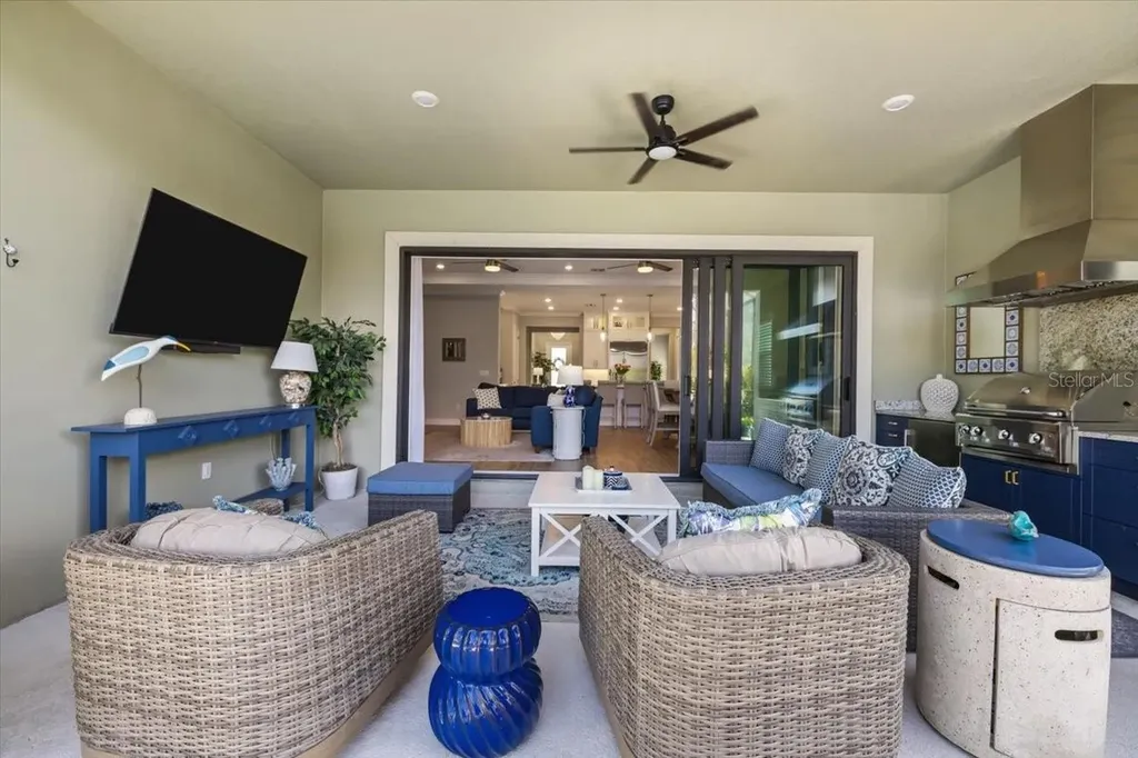 2214 5th Street E Palmetto FL 34221