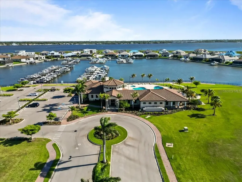 2214 5th Street E Palmetto FL 34221