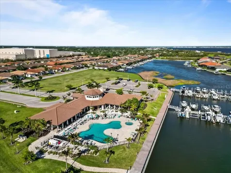 2214 5th Street E Palmetto FL 34221