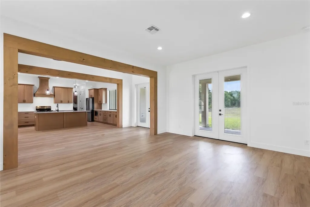 1290 Whitman Lane Kenansville FL 34739