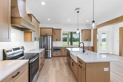 1290 Whitman Lane Kenansville FL 34739