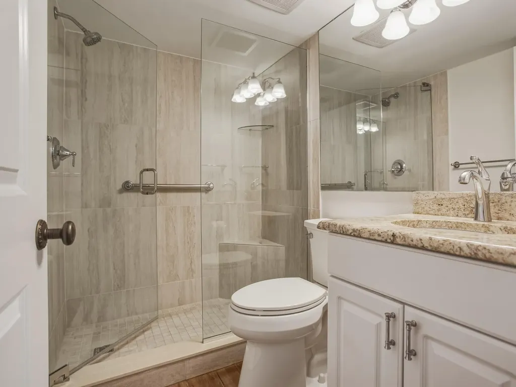 2413 Bayshore Boulevard Tampa FL 33629