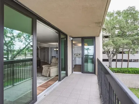 2413 Bayshore Boulevard Tampa FL 33629