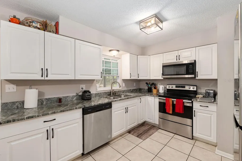 5611 NW 29th Terrace Gainesville FL 32653