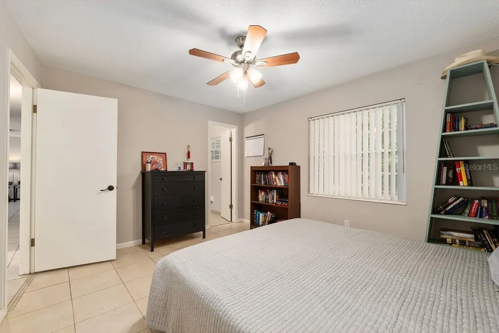 5611 NW 29th Terrace Gainesville FL 32653