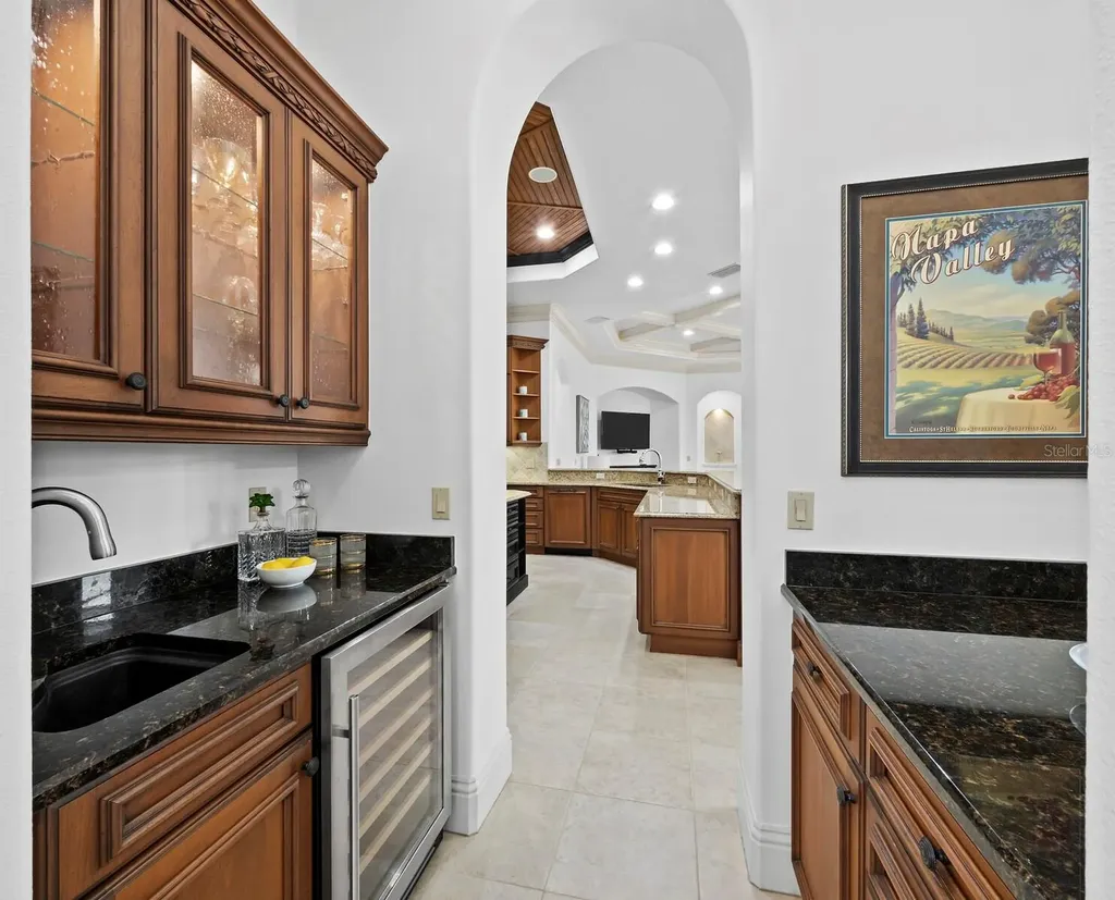 3129 Founders Club Drive Sarasota FL 34240