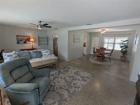 5421 Alloway Street Orlando FL 32810