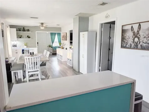 15243 S Highway 25 Weirsdale FL 32195