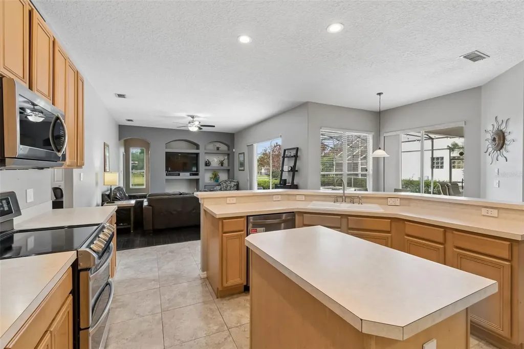 10240 Pointview Court Orlando FL 32836