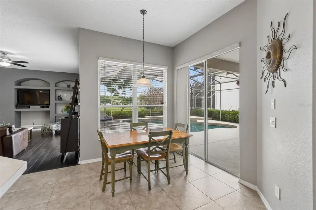 10240 Pointview Court Orlando FL 32836