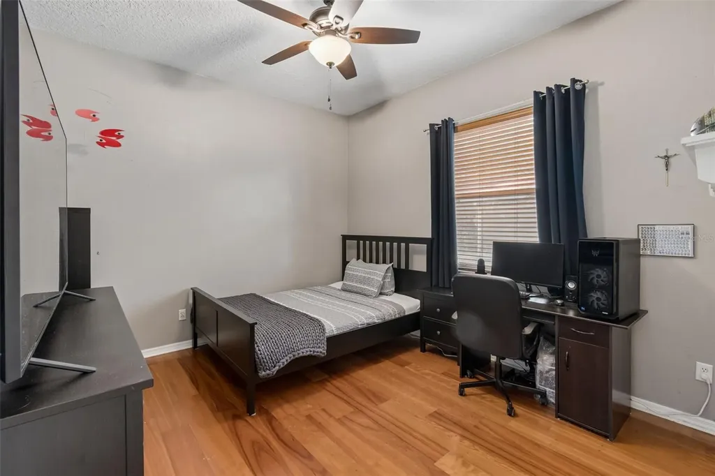 10240 Pointview Court Orlando FL 32836
