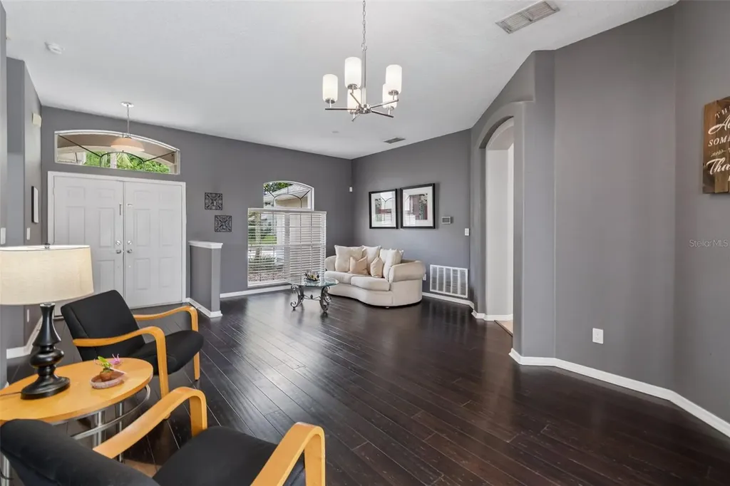 10240 Pointview Court Orlando FL 32836